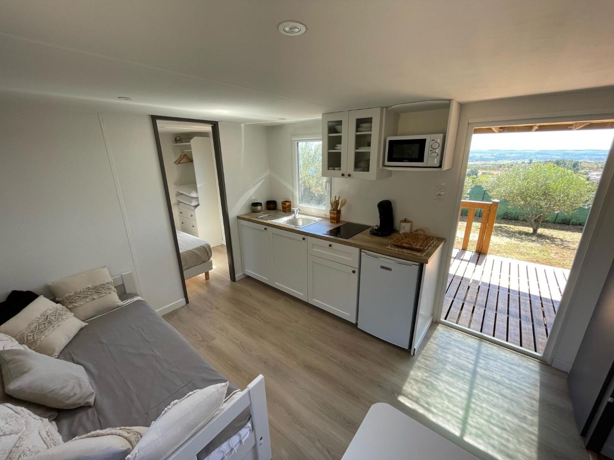 Mobil-Home En Pleine Nature A 3 Mins Du Lac Du Salagou Avec Vue Panoramique Lacoste  外观 照片