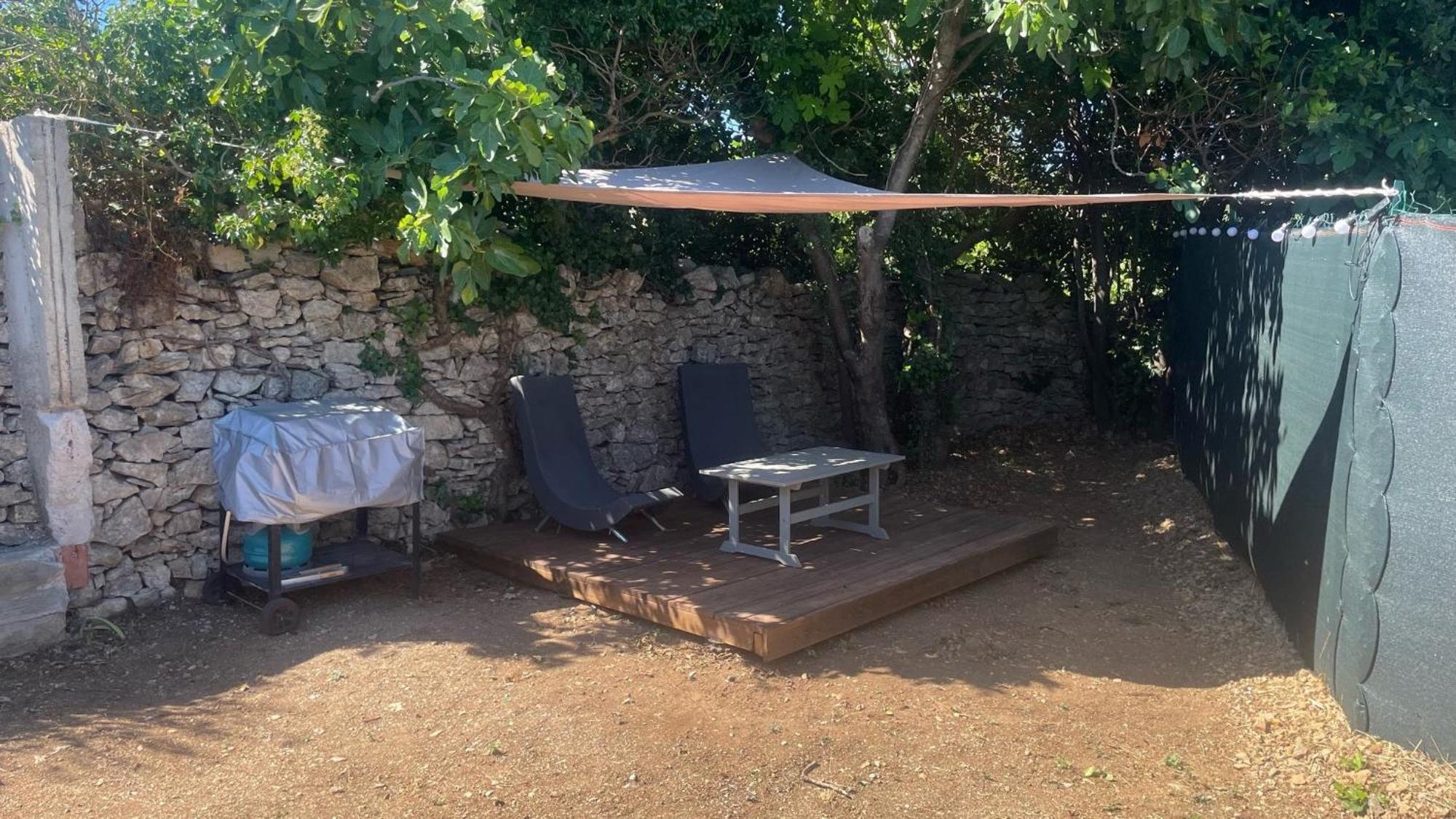 Mobil-Home En Pleine Nature A 3 Mins Du Lac Du Salagou Avec Vue Panoramique Lacoste  外观 照片