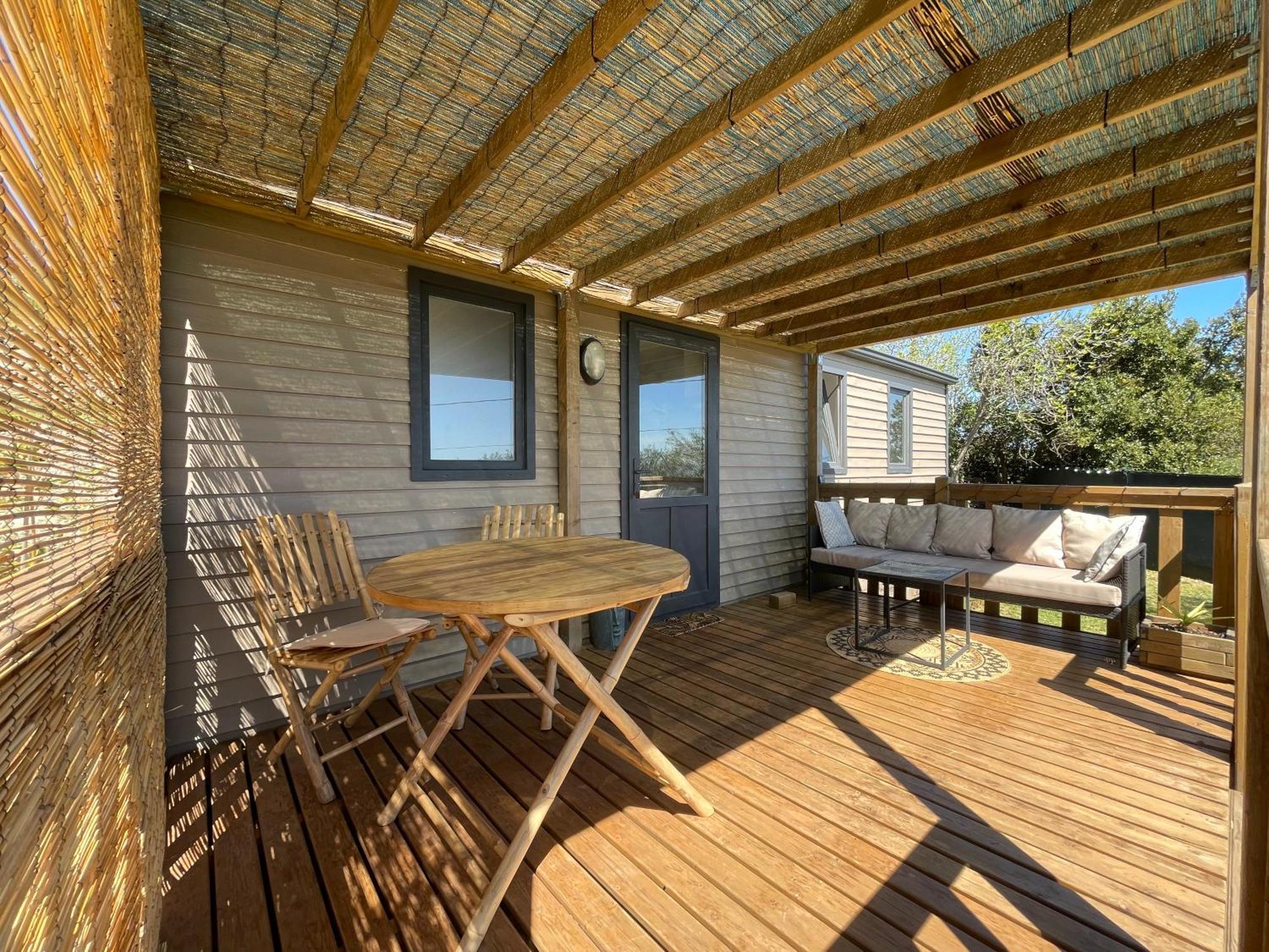 Mobil-Home En Pleine Nature A 3 Mins Du Lac Du Salagou Avec Vue Panoramique Lacoste  外观 照片